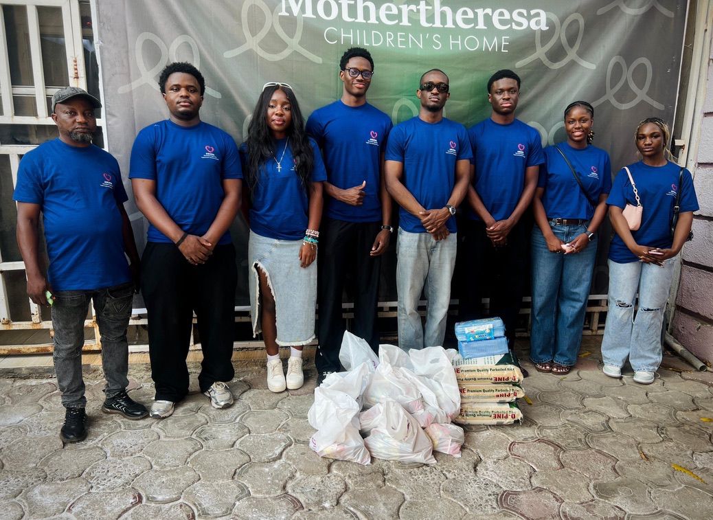 Food distribution in Abuja